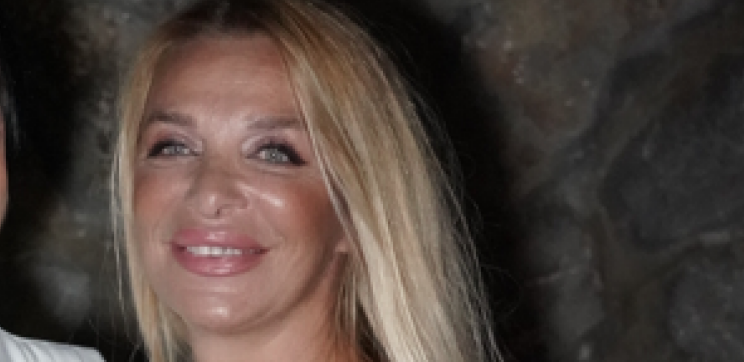 POSTALA SAM BABA TREĆI PUT, SAD ĆU DA SE NAPIJEM! Zlata Petrović na slavlju kod Šijana, presrećna zbog prinove!