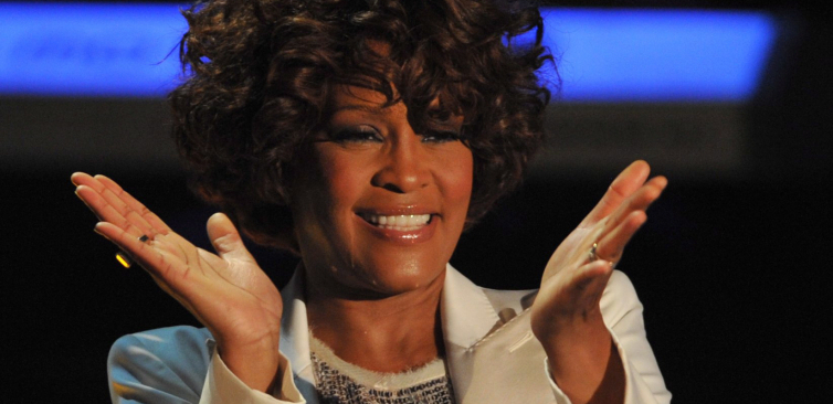 VOLELA JE I MUŠKARCE I ŽENE, A POROKE NAJVIŠE Težak život Vitni Hjuston nateraće vas da se naježite