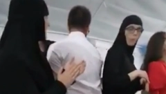 "AKO JE NEKO MONAH, NE ZNAČI DA NE MOŽE DA SE RADUJE" Teolog otkriva stav crkve o veselim monahinjama koje su se provodile uz hitove Baje i Zorice Brunclik