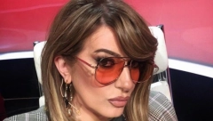 VIKI ZA GODINU DANA ZARADILA TRI MILIONA EVRA! Pevačici biznis cveta, proširila ga i na svetsko tržište!