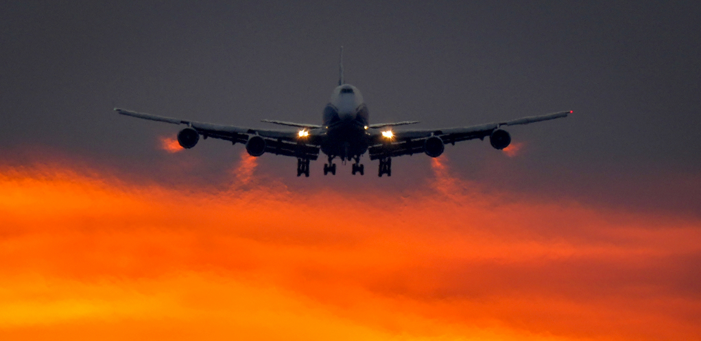 DRAMA U HOLANDIJI Sleteo avion pun ljudi zaraženih novim sojem korona virusa