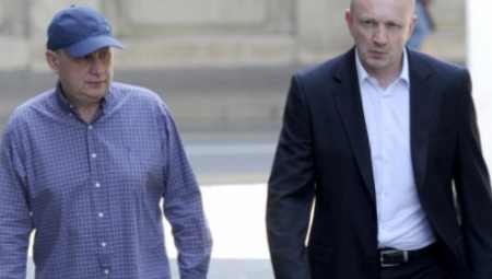 Đilasov kum udario na Ćutu, a onda je dobio brutalan odgovor: Ti si Putinova ku*va