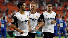 SLAVILI SA IGRAČEM MANJE Račićeva Valensija sa kreča do prvog mesta