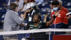 PUBLIKA JE UŽIVALA! Harizmatični Francuz izgubio, ali ponovo je dokazao zašto ga svi obožavaju! (VIDEO)