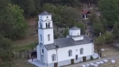 OVO JE SVETO MESTO POMIRENJA Hram Svetog Jovana Krstitelja postoji već sedam vekova!