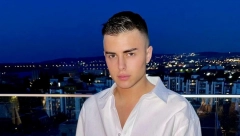 Milovan odrešio kesu i platio letovanje za kolege!