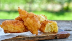 OVAKO SU SPREMALE NAŠE BAKE: Preukusni, mekani, starinski uštipci, najbolji uz  domaći sir ili kajmak, ali i džem