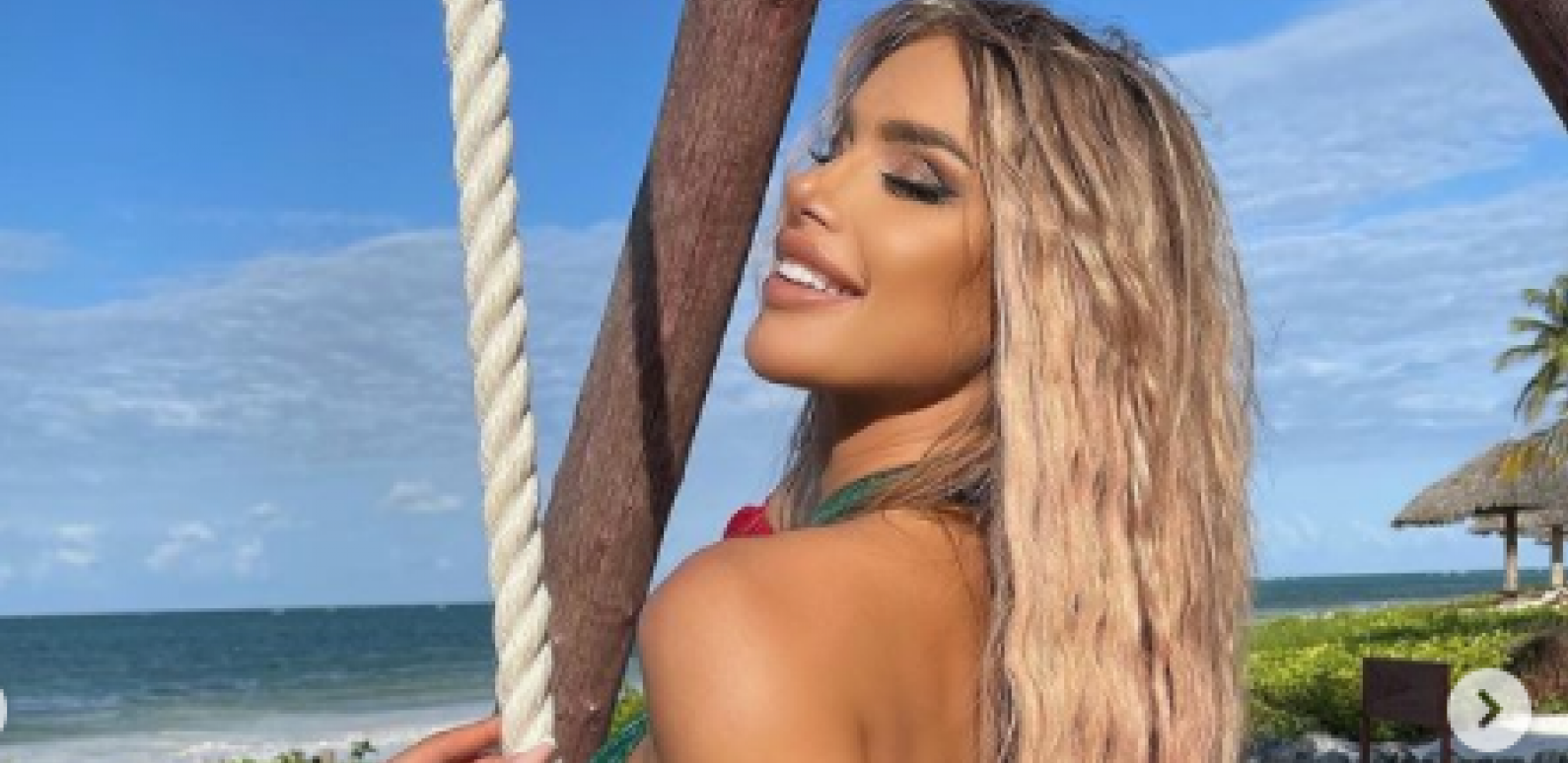 IVANA NAPRAVILA POMETNJU NA MREŽAMA! Pevačica nikad vrelija, objavila provokativnu fotografiju i otkrila gde provodi slobodno vreme (FOTO)