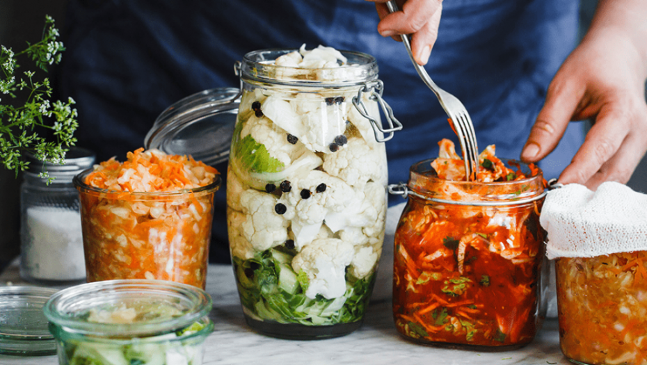 ZBOG OVIH GREŠAKA ZIMNICA PROPADA PRE VREMENA: Kuvari otkrili zbog čega paradjz pelat "prokisne"