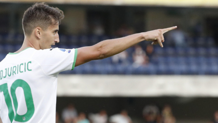 SAGA JE ZAVRŠENA Reprezentativac Srbije promenio klub, ali ne i državu