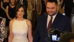 IGRA NA STOLICI, RAZBIJA ČAŠE, SVE PRŠTI OD RADOSTI Isplivao snimak sa svadbe Sajsi MC, reperka u potpuno neočekivanom izdanju! (VIDEO)