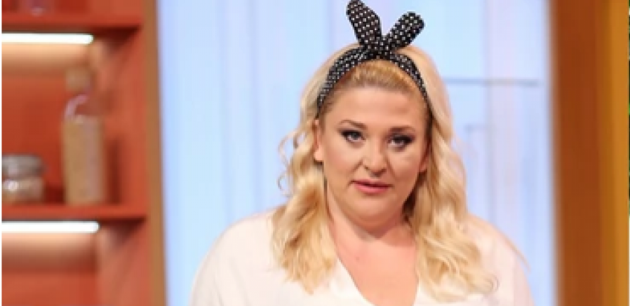 SKINULA SE U KUPAĆI Voditeljka pokazala obline nakon drastičnog mršavljenja (FOTO)