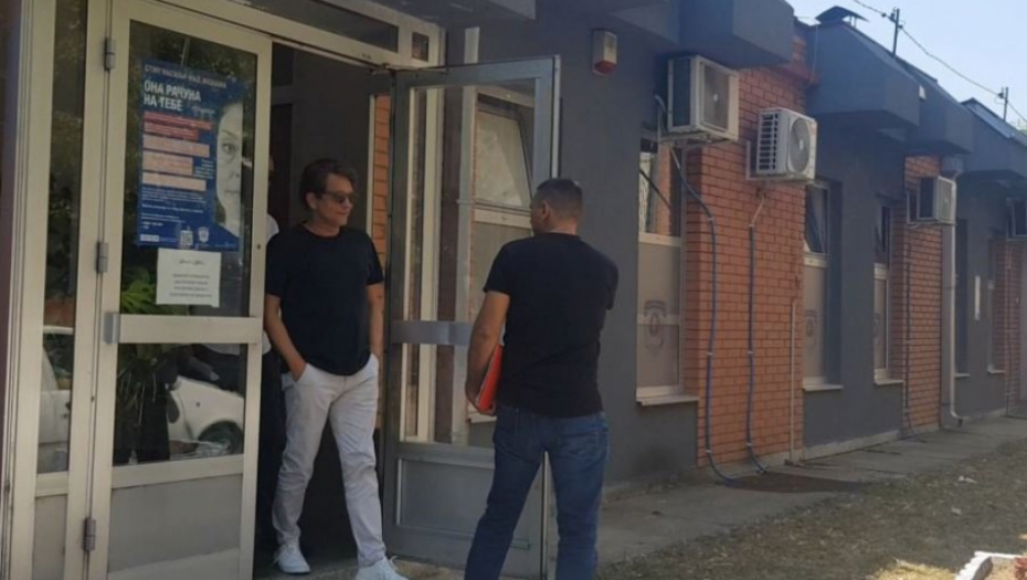 ODLOŽENO SUĐENJE DRAGANU BJELOGRLIĆU Optužen za nasilničko ponašanje, a evo šta je razlog odlaganja