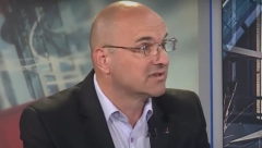 BORO, MALO LI JE?! Solunac i kompanija izgubljeni u vremenu i prostoru