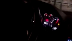 PROŠAO DVA PUTA KROZ CRVENO SVETLO NA SEMAFORU Priveden dečko iz Leskovca koji je vozio mrtav pijan