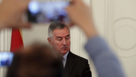 MILO ĐUKANOVIĆ PRETI SRBIJI I PRAVOSLAVNOJ CRKVI Uslediće građanski sukobi! Sramne, ratoborne poruke stižu iz Crne Gore