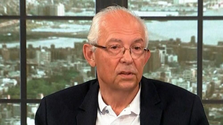 DOKTOR PREDRAG KON OTKRIO:  Evo zbog čega je skraćen rok između 2. i 3. vakcine