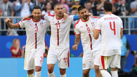 ČUVENI REPREZENTATIVAC UZ VUČIĆA! Bivši fudbaler Crvene zvezde Duško Tošić zna za koga će glasati 3. aprila! (FOTO)