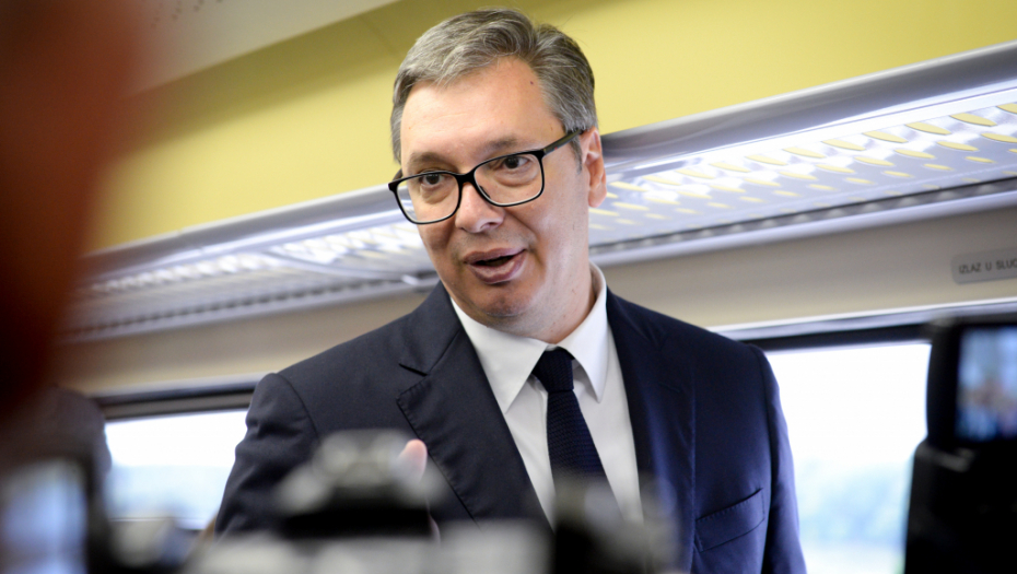 STIŽU OTROVNE STRELE ZA VUČIĆA Stranci spremaju haos u Srbiji