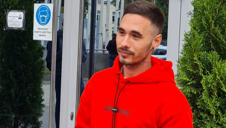 POVRATAK NAKON TRAGEDIJE Zadrugar progovorio o majčinoj smrti i izneo šokantne detalje iz Dalilinog privatnog života