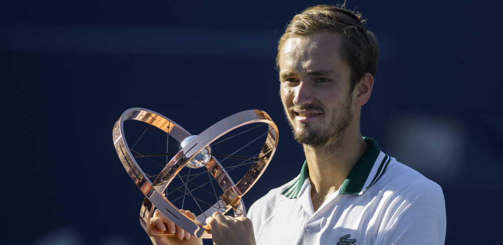 ON BI ĐOKOVIĆU DA NANESE NEVOLJE Noletu preti nova generacija!