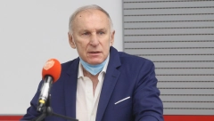 LEGENDA ZVEZDE U BOLNICI Dragan Džajić ide na operaciju kuka