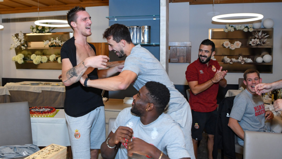 POSLE ROĐENJA SINA Anđušića cepali u Francuskoj, a sve je predvodio Leo Vesterman (VIDEO)