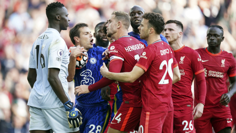 BURAN DERBI NA ENFILDU! Liverpul i Čelsi podelili po bod, meč obeležila kontroverzna sudijska odluka!