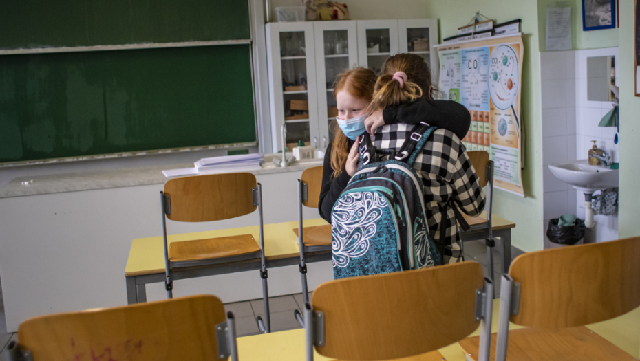 ĐACI IDU RANIJE NA RASPUST? Čeka se odluka Kriznog štaba