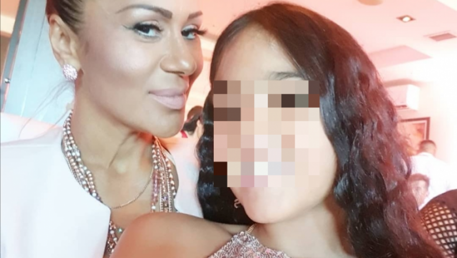 ĆERKA MINE KOSTIĆ I IGORA X IZRASLA U PRAVU LEPOTICU! Anastasija se snimila sa osem u kolima, a svi komentarišu samo jedno!