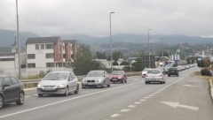 AMSS IZDAO SAOPŠTENJE Vozačima se savetuje da voze oprezno i ne kreću na put bez zimske opreme