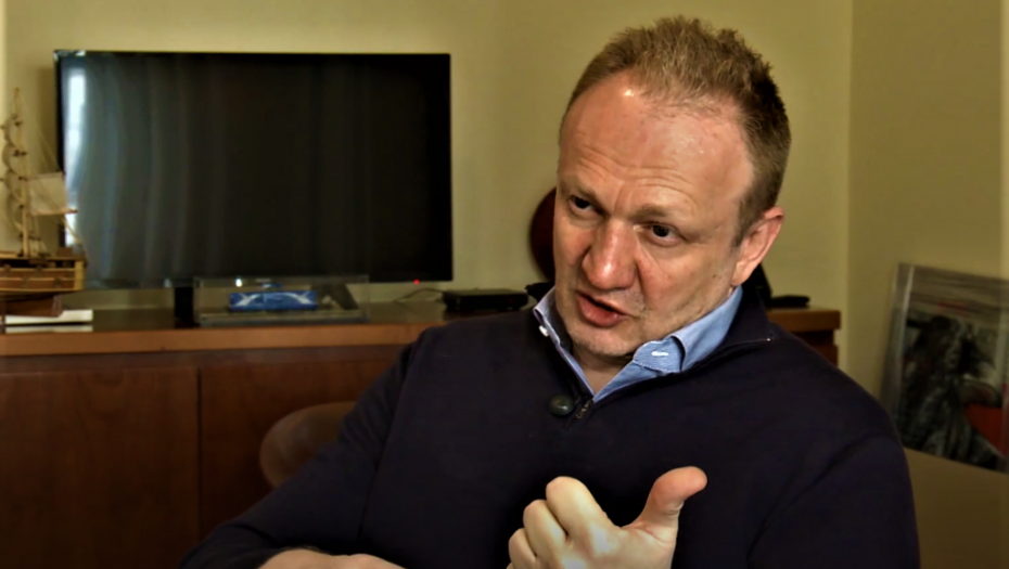 ĐILASU VIŠE NE VERUJU NI DA SE ZOVE DRAGAN Smeta mu što se Vučić javno zahvalio Saši Jankoviću, pa pokušava da izvrne istinu