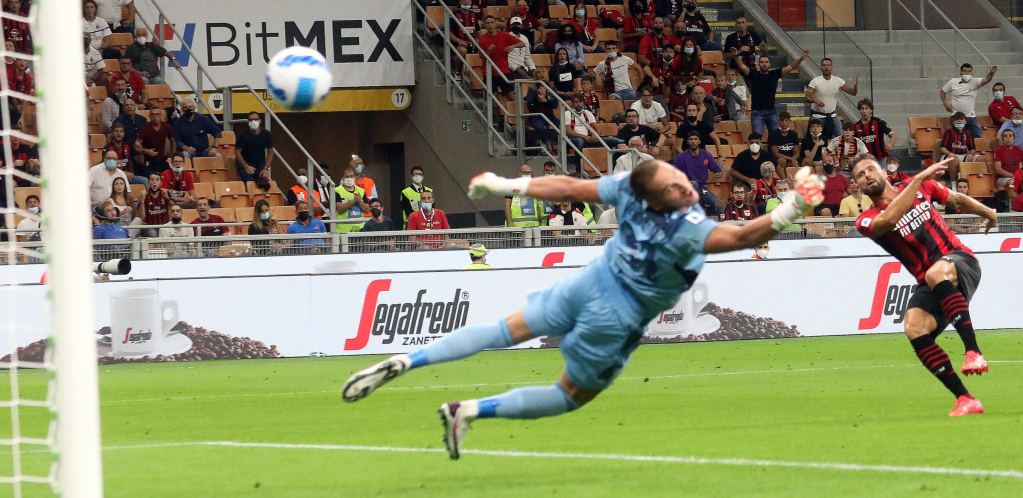 MOĆNA MURINJOVA ROMA Milan rešetao u prvih 45 minuta (VIDEO)