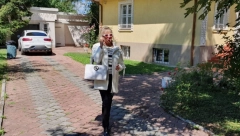 BOG IZGLEDA NE DA SVE! Poznata folkerka i njen muž su milioneri, ali pevačica ovu stvar nikada neće moći da preboli!