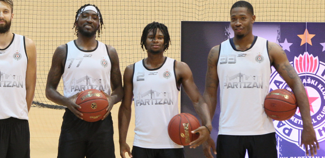 BOMBA KAKVA SE NE PAMTI Crvena zvezda kupuje igrača od Partizana!