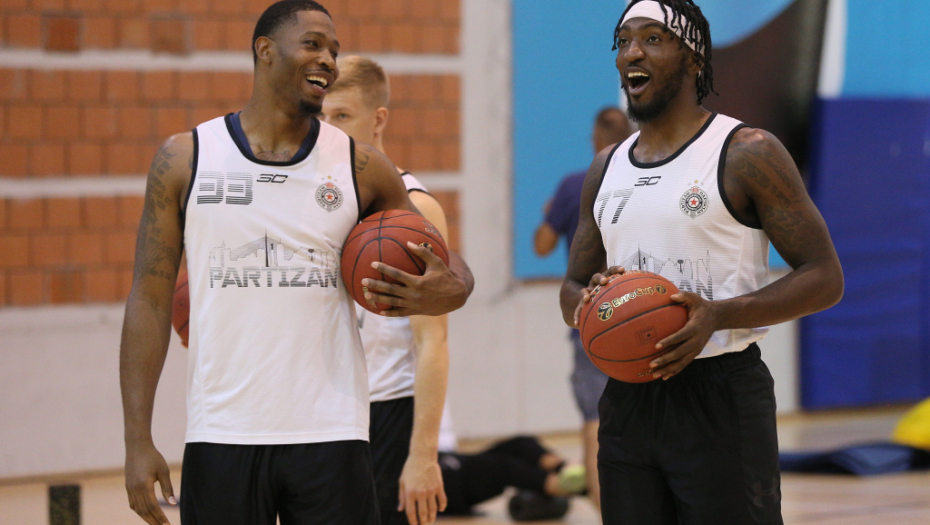 EKSPRESNO PRONAŠAO NOVI KLUB Samo što je napustio Partizan, Amerikanac dobio ponudu?