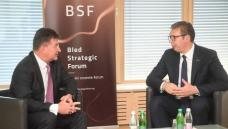 Vučić i Lajčak sastaju se u utorak u Beogradu