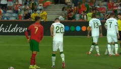 RONALDO OŠAMARIO PROTIVNIKA! Portugalac ponovo šokira, ovo nije mogao da oprosti rivalu! (VIDEO)