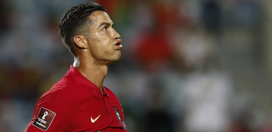 LUDO VEČE RONALDA, SUDIJA MU "VRATIO" ZA BEOGRAD Kristijano šamarao, promašio penal, pa doneo preokret u 96. minutu! (VIDEO)