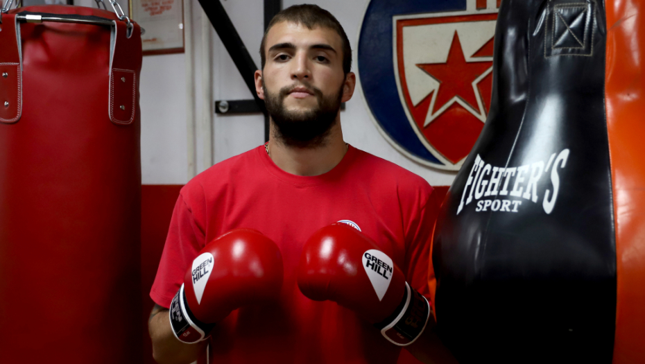 VELIKA VELJKOVA POBEDA Ražnatović pokorio Istanbul