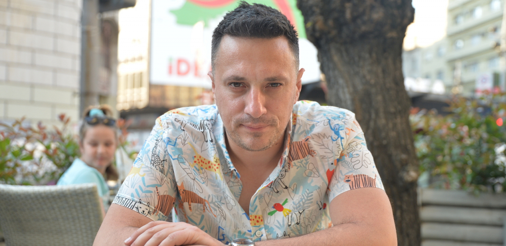 SKUPLJAO SAM NOVAC ZA NJENU OPERACIJU Andrija Milošević slomljen, progovorio o smrti majke!