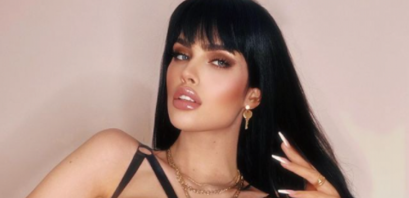 SKINULA SE DENIZ DEJM! Zadrugarka šetala gola po Beloj kući, kamere sve zabeležile! (FOTO)