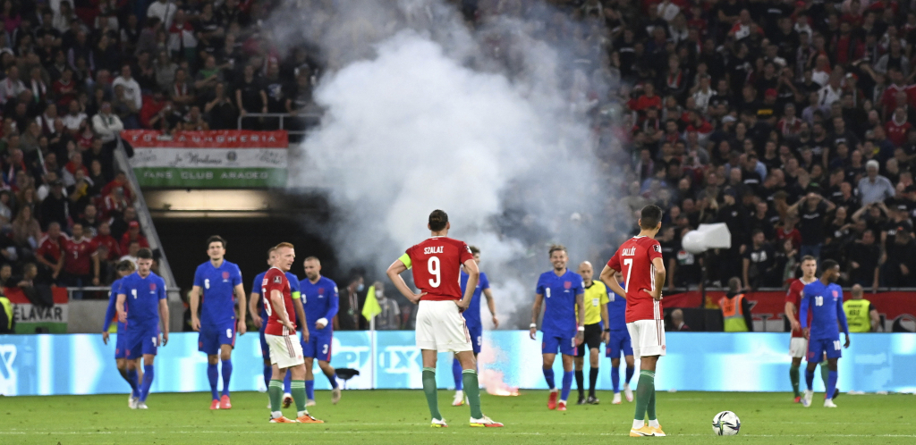 FIFA PRELOMILA! Mađari kažnjeni sa dve utakmice igranja bez publike!