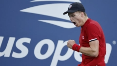 ĐOKOVIĆ SAZNAO IME NAREDNOG RIVALA! Novak njega sigurno nije očekivao, malo poznati Amerikanac iznenadio Rusa i zakazao duel sa Srbinom!