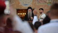 MITROPOLIT JOANIKIJE SAZNAO ŠTA JE ĐUKANOVIĆ URADIO UOČI USTOLIČENJA Milo, stići će te pravda!