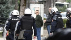 TUŽILAŠTVO TRAŽI PRITVOR ZA VESELINA VELJOVIĆA Milov savetnik već danas pred sudijom za istragu?