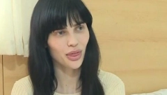 SVE CURI S NJE Snimak Deniz Dejm dok se samozadovoljava hara internetom, pogledajte kako izgleda (VIDEO 18+)