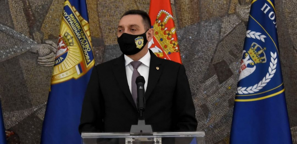 VULIN OTKRIO Evo šta je Đilas radio dok je Vučić bio na sastanku sa Angelom Merkel: Nije mu lako...