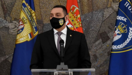 VULIN OTKRIO Evo šta je Đilas radio dok je Vučić bio na sastanku sa Angelom Merkel: Nije mu lako...