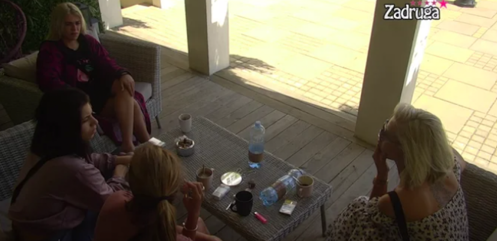 BITNO MI JE DA MAJKA SHVATI OVO ZA MENSURA Maloletna Milica želi podršku roditelja, pa priznala da bi htela da bude kao Rešićka